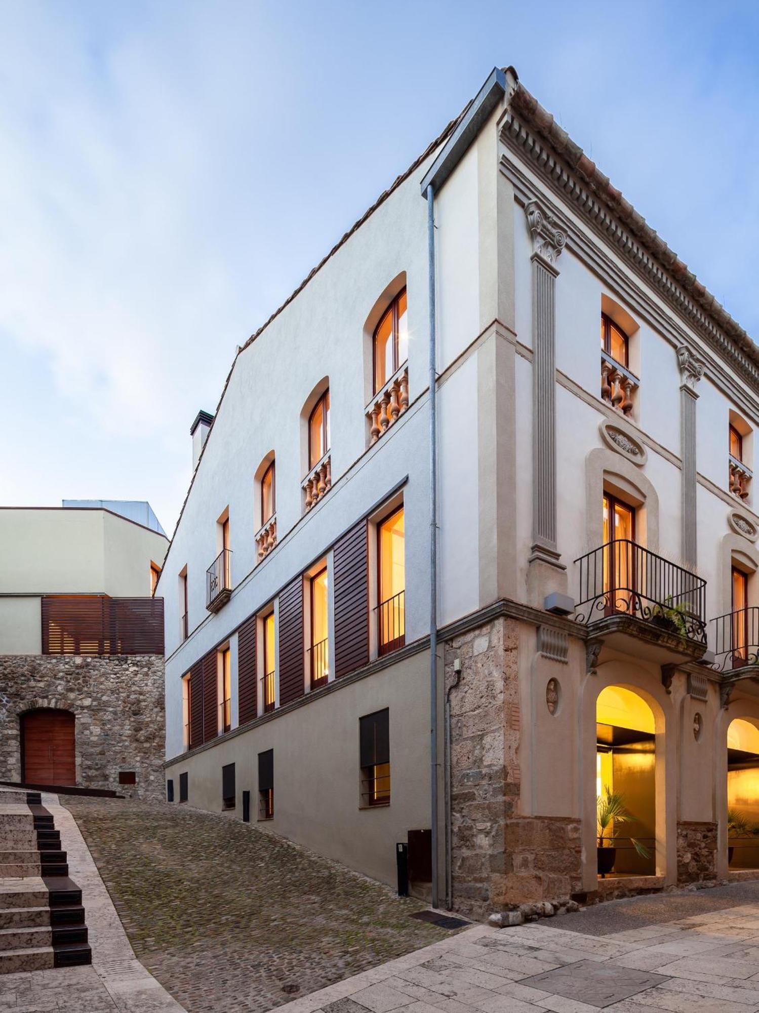 Casa Marcial (Adults Only) Hotel Besalu Ngoại thất bức ảnh